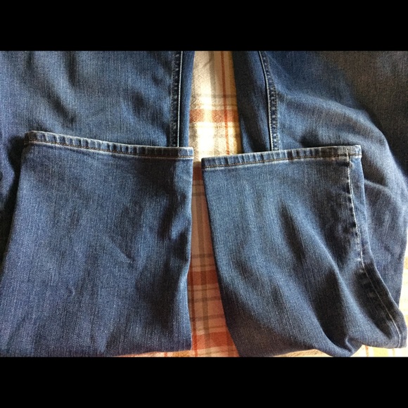 Talbots Flawless Five Pocket Straight Leg Jeans - Picture 4 of 9